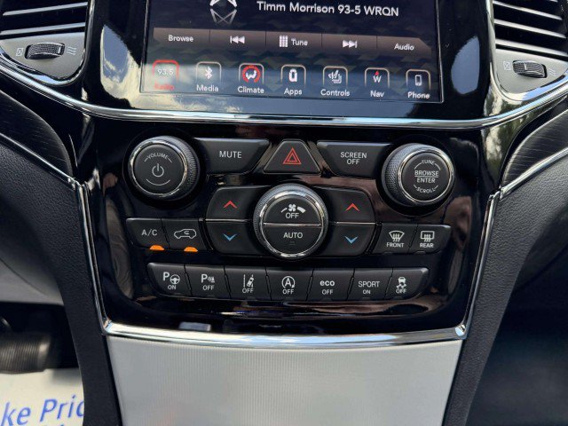 Used 2019 Jeep Grand Cherokee Summit w/ Platinum Series Group AWD/4WD image 15