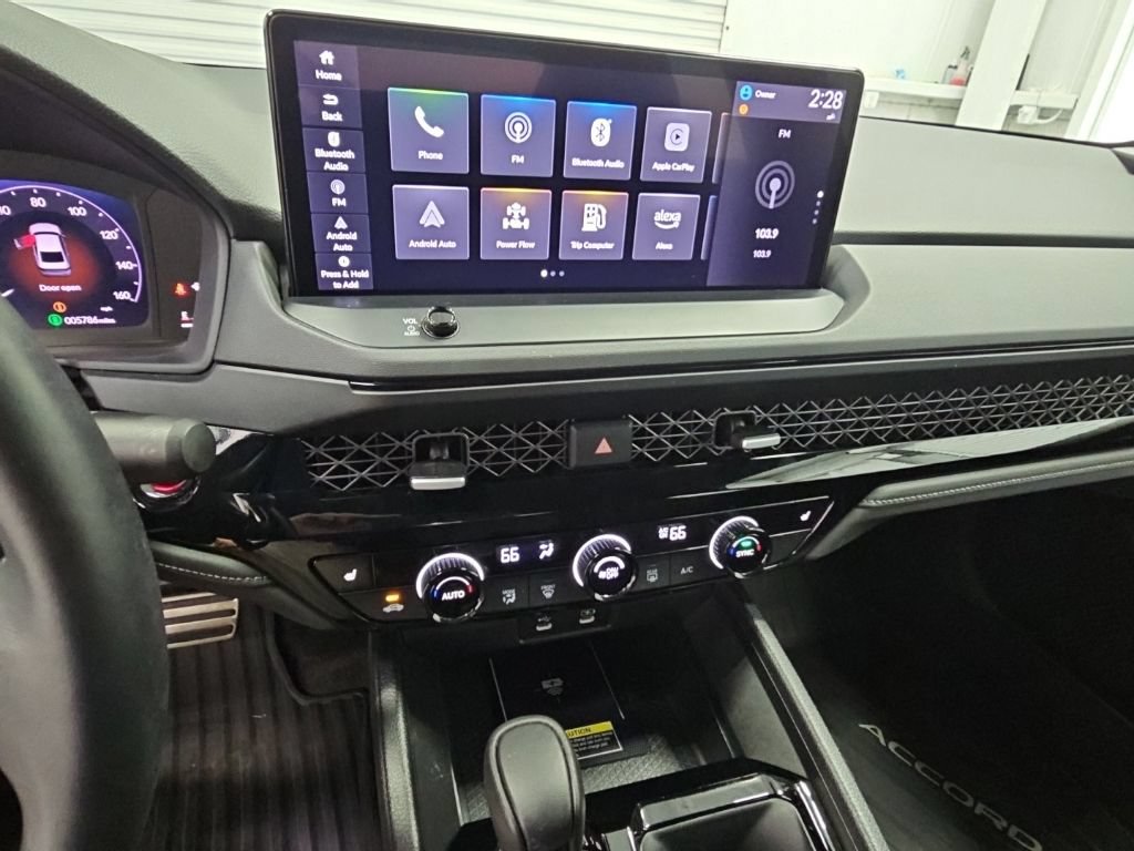 Used 2025 Honda Accord Sport image 13
