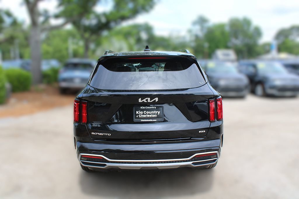Certified 2023 Kia Sorento SX AWD/4WD image 8