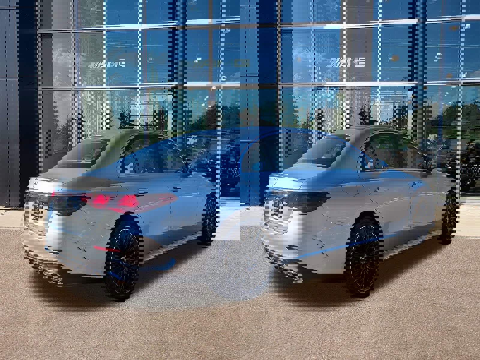 New 2026 Mercedes-Benz E 350 Sedan image 4