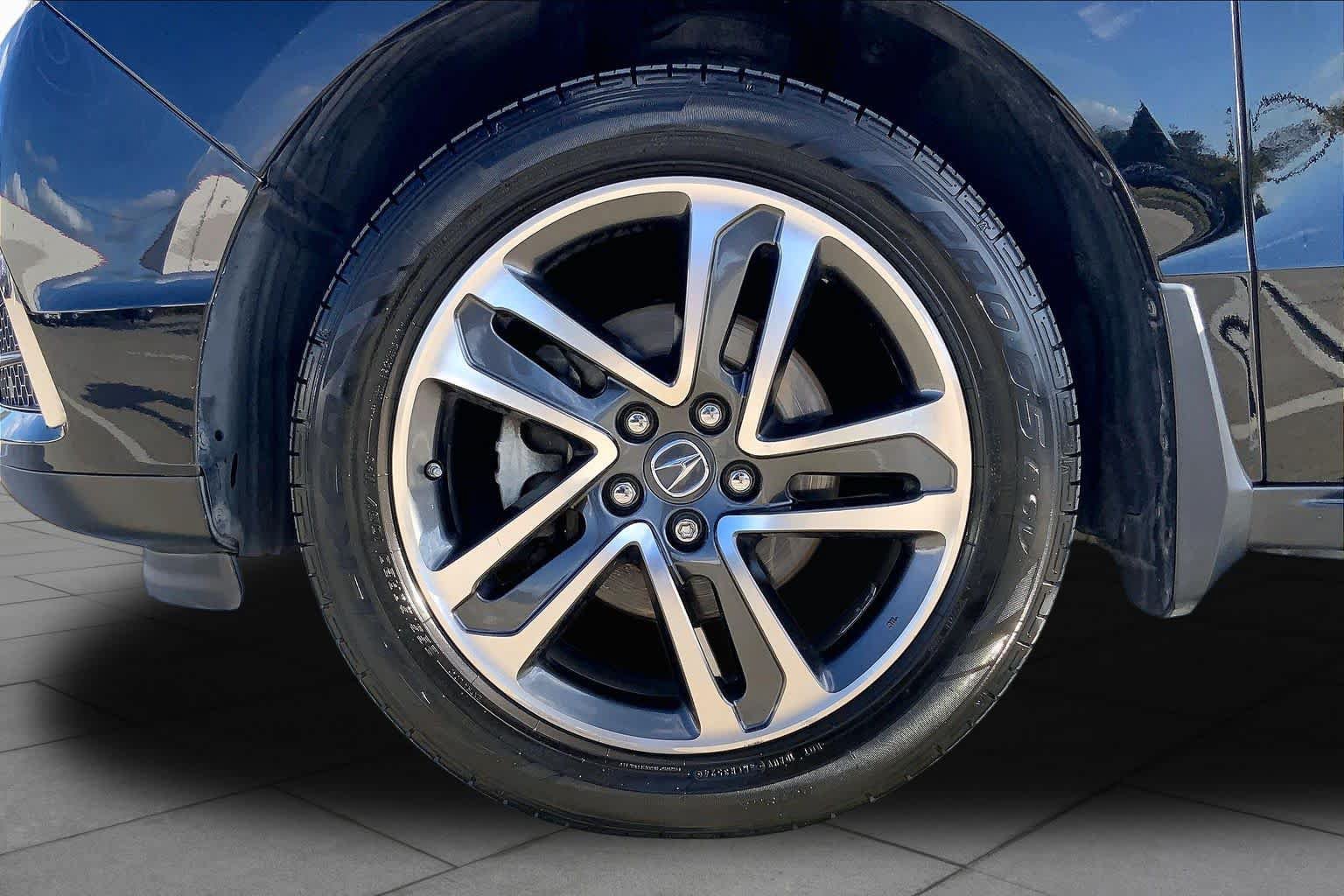 Used 2017 Acura MDX w/ Technology Package FWD image 10
