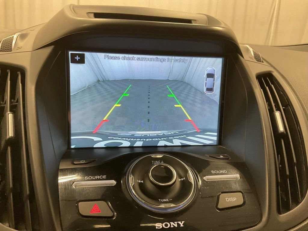 Used 2017 Ford Escape Titanium image 18