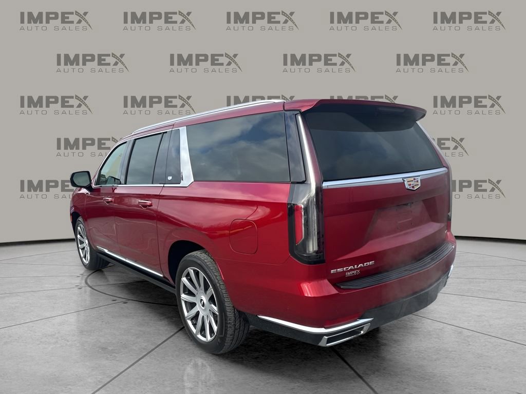 Used 2024 Cadillac Escalade ESV Premium Luxury Platinum image 3