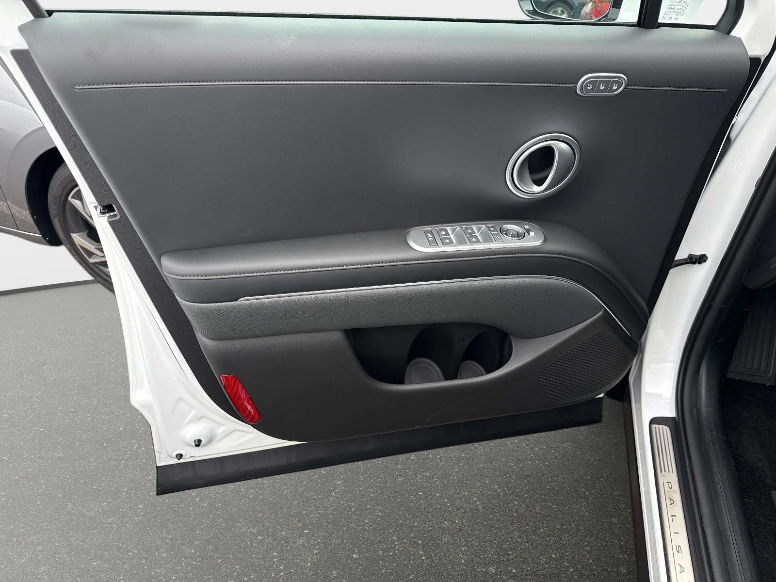 New 2026 Hyundai Palisade Calligraphy image 18