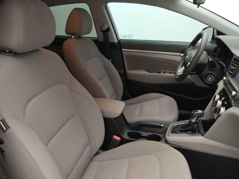 Used 2019 Hyundai Elantra SEL image 21