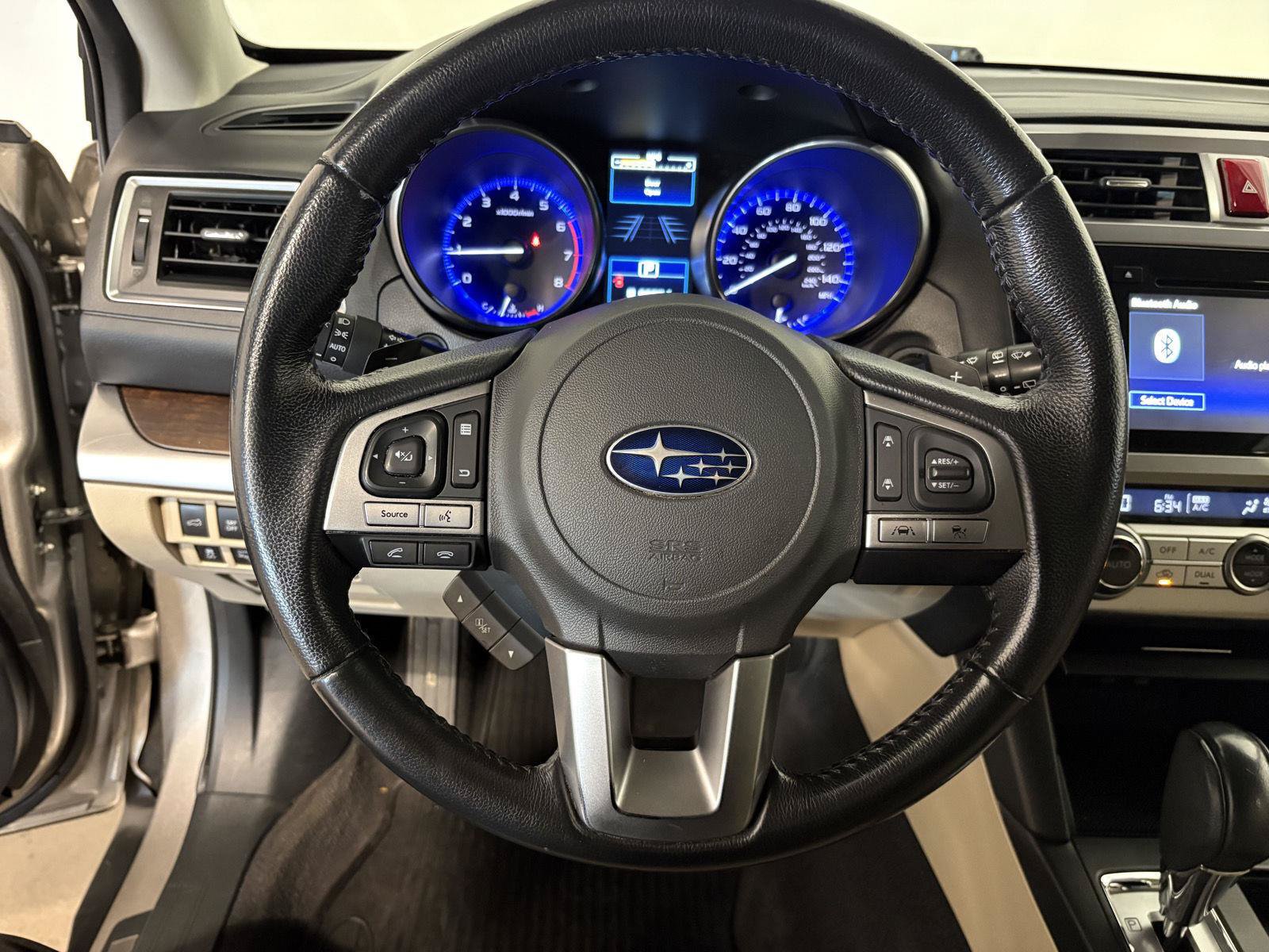 Used 2017 Subaru Outback 2.5i Limited AWD/4WD image 23