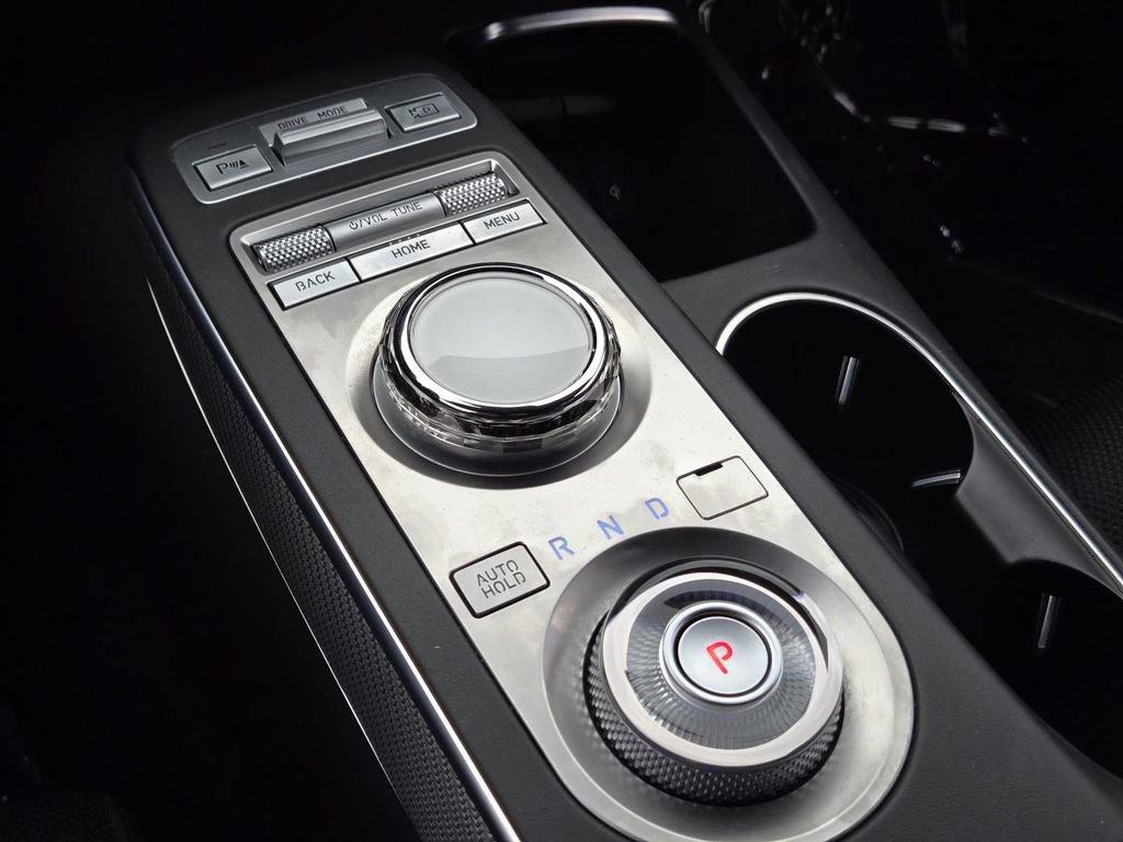 Used 2023 Genesis GV70 2.5T w/ Sport Prestige Package image 14