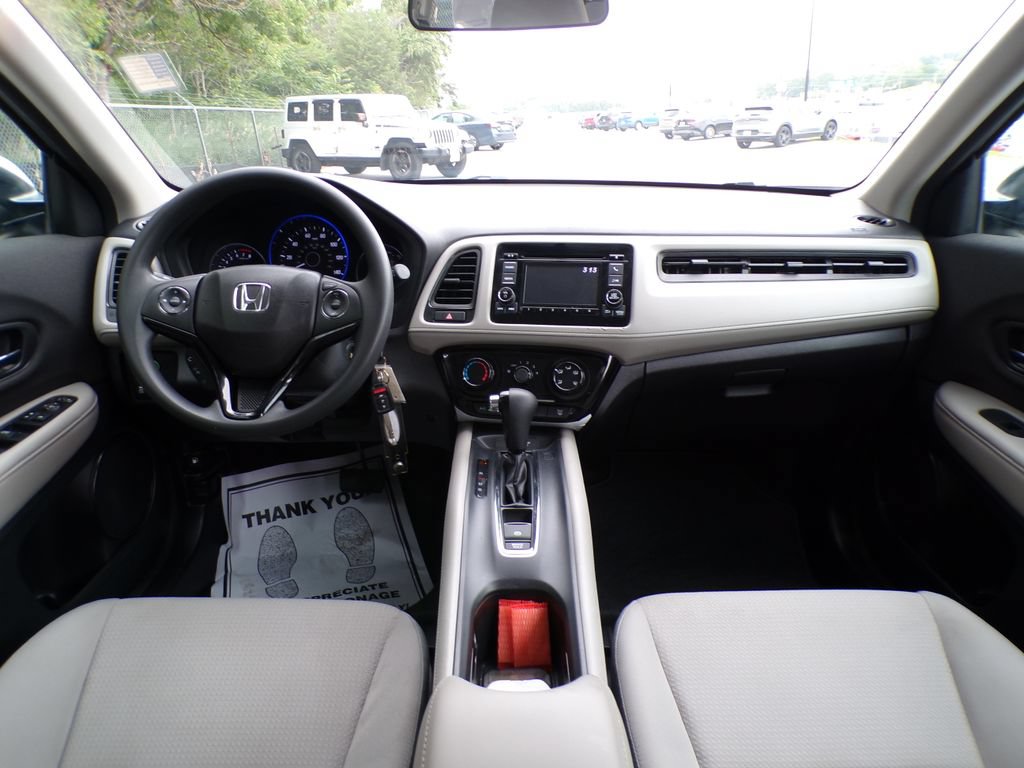 Used 2019 Honda HR-V LX image 19