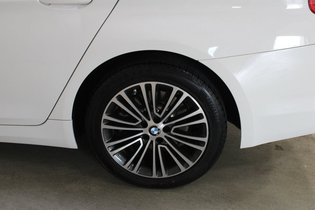 Used 2020 BMW 530i xDrive w/ Premium Package AWD/4WD image 29