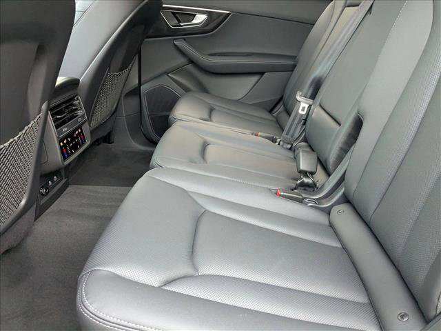 New 2026 Audi Q7 Premium Plus image 15