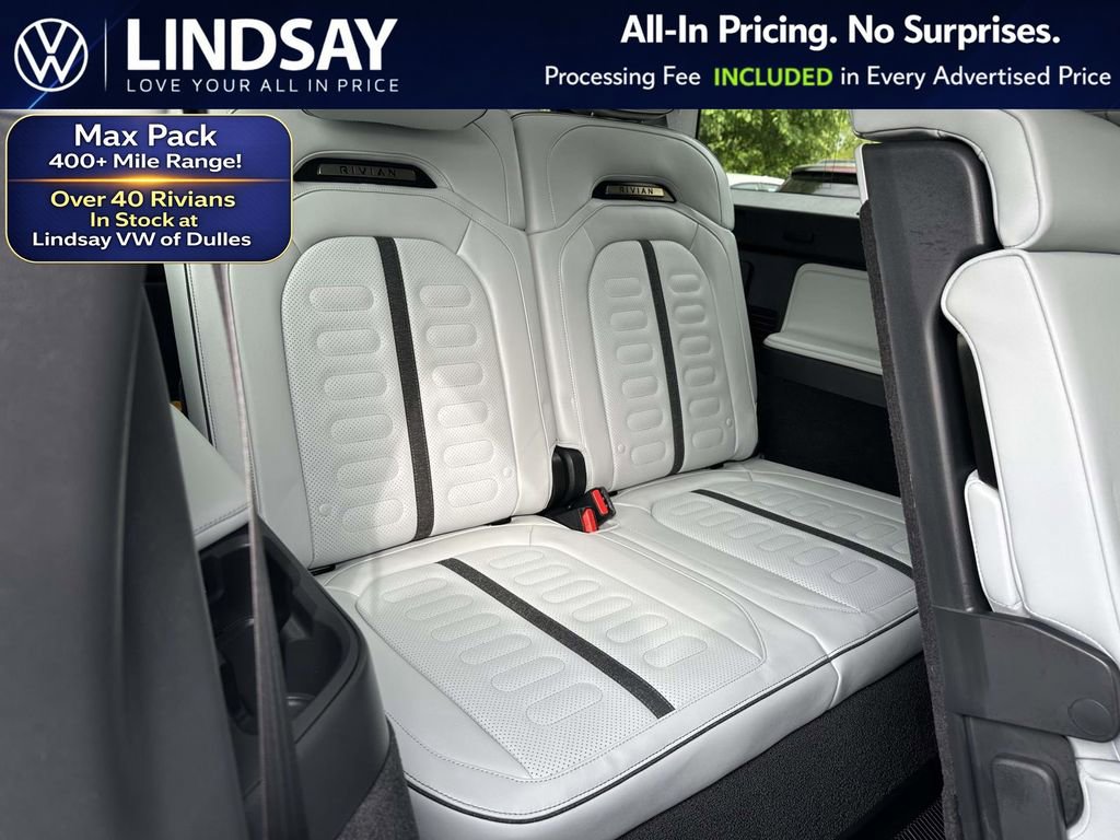 Used 2025 Rivian R1S Adventure AWD/4WD image 14
