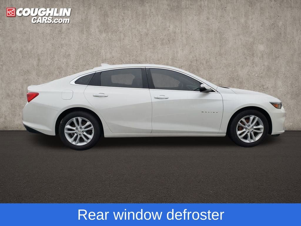 Used 2016 Chevrolet Malibu LT image 10