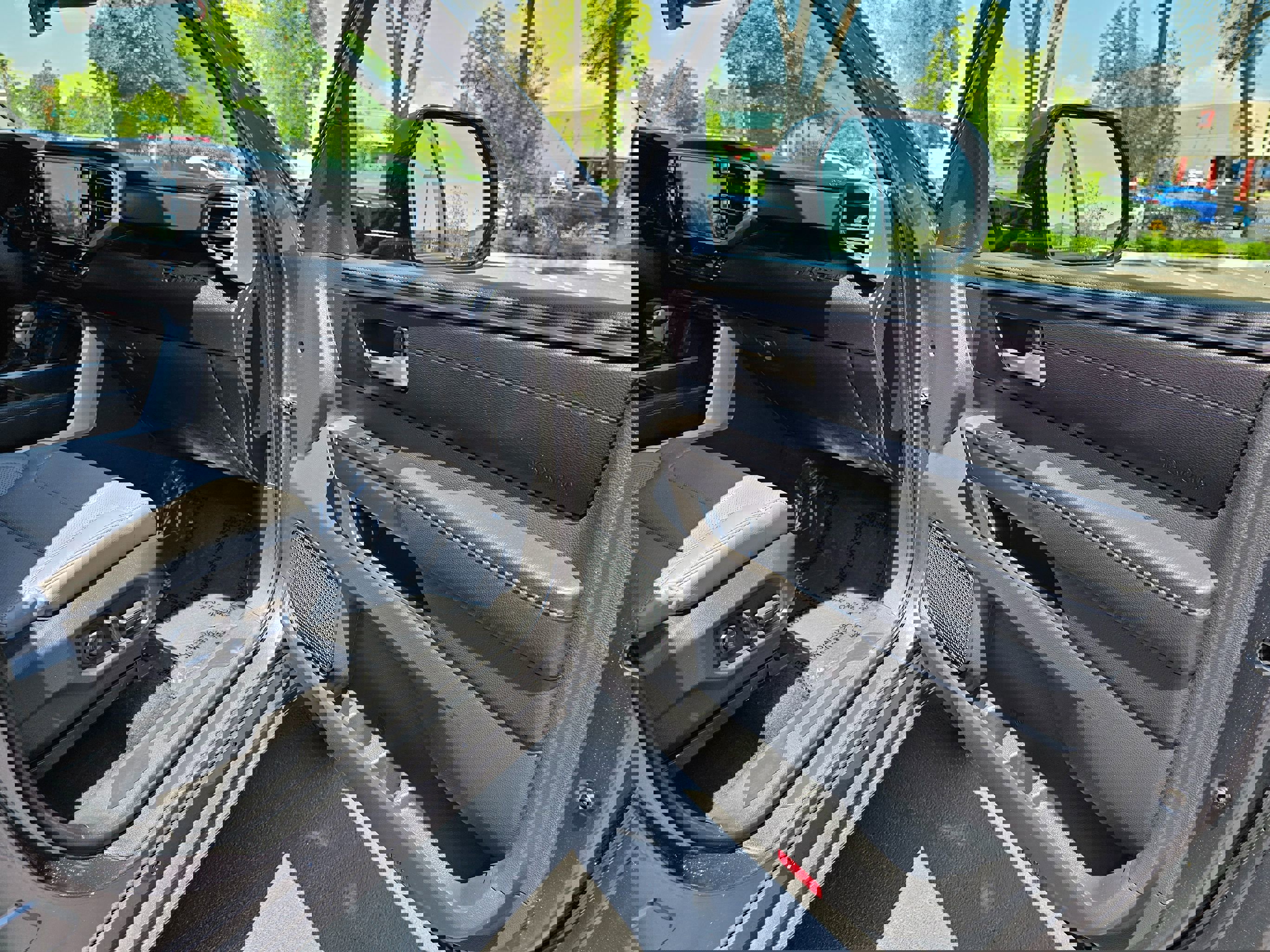 Used 2024 Toyota Tundra SR5 image 33