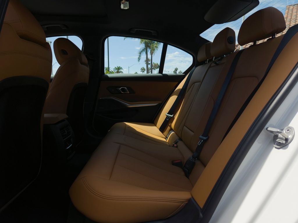 New 2026 BMW 330i Sedan w/ Premium Package RWD image 8