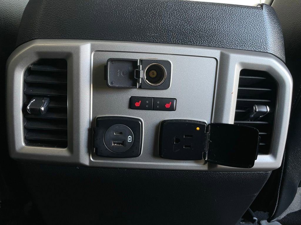 Used 2020 Ford F350 Lariat w/ Lariat Ultimate Package image 27