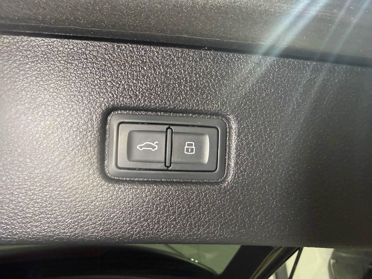 Used 2018 Audi Q7 2.0T Premium Plus w/ Premium Plus Package image 41