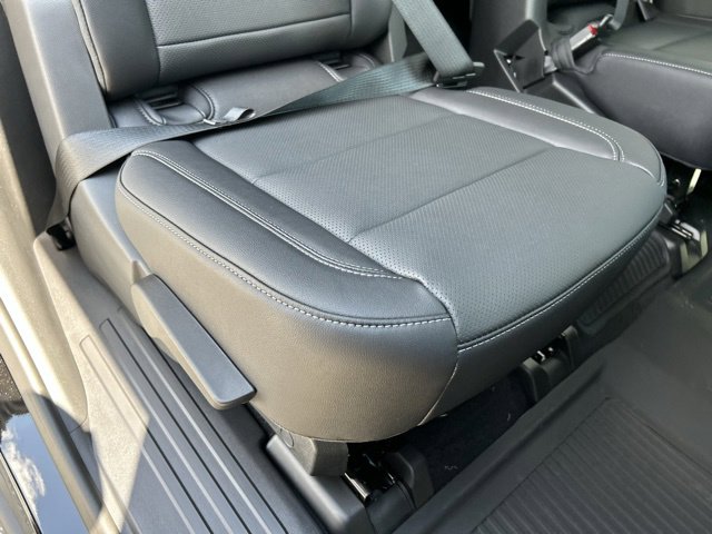 New 2026 Chevrolet Traverse LT w/ Midnight/Sport Edition image 45