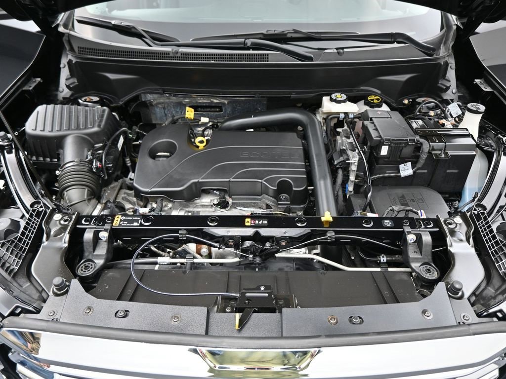 Certified 2024 GMC Terrain SLT w/ Infotainment Package II image 26