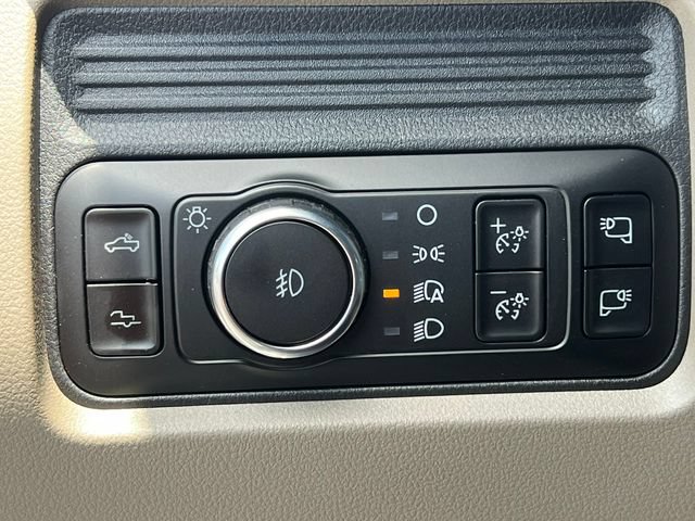 New 2026 Ford F350 Platinum w/ Platinum Plus Package AWD/4WD image 29