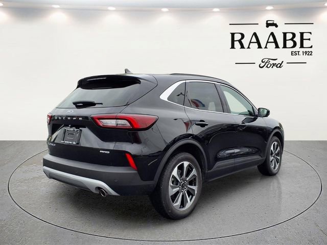 Used 2024 Ford Escape Platinum AWD/4WD image 7