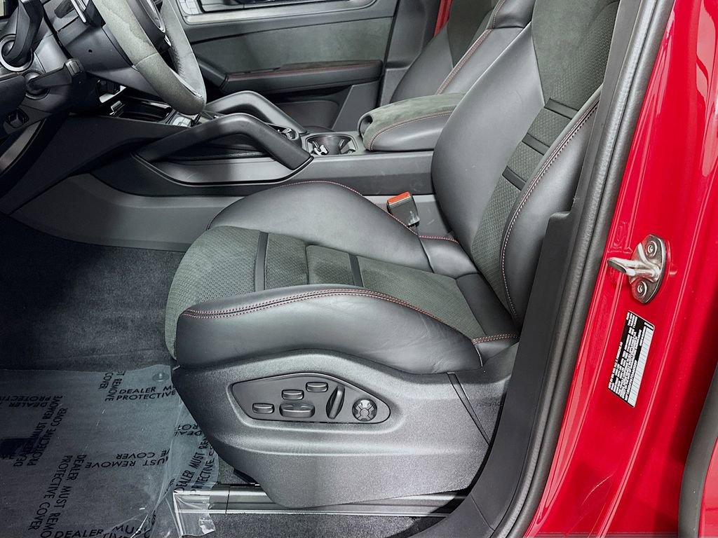 Certified 2026 Porsche Cayenne GTS AWD/4WD image 22