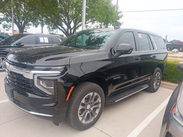 Certified 2025 Chevrolet Tahoe LS RWD image 2