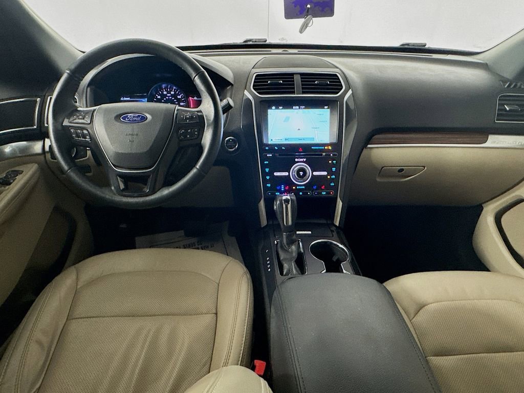 Used 2018 Ford Explorer Limited w/ Equipment Group 301A image 25