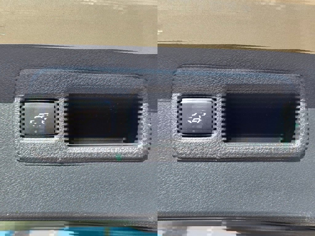 Used 2015 Lexus NX 200t AWD w/ Premium Package image 24