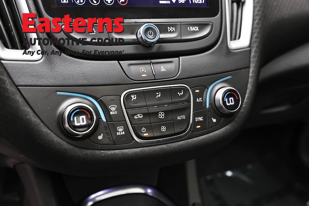 Used 2023 Chevrolet Malibu LT image 19