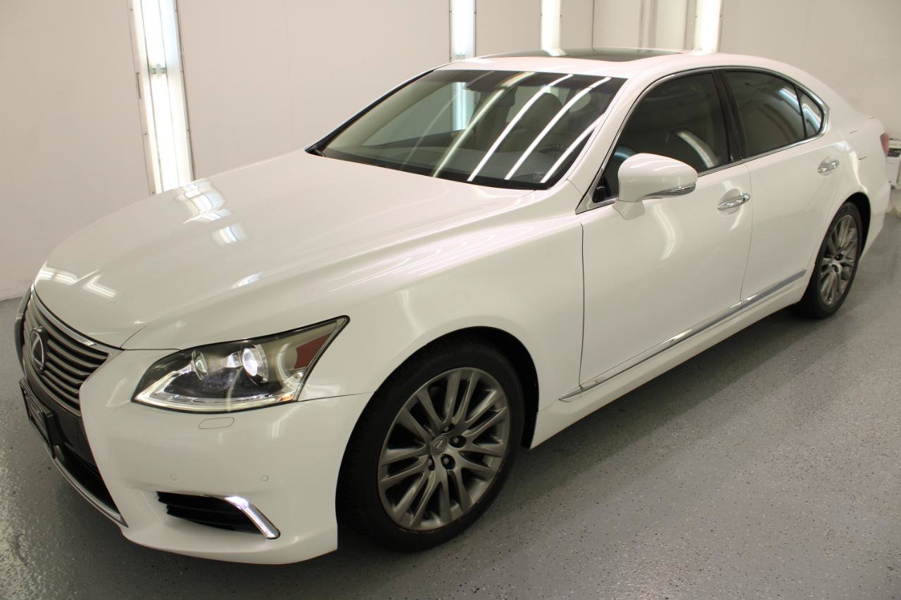 Used 2016 Lexus LS 460 w/ Comfort Package RWD image 6