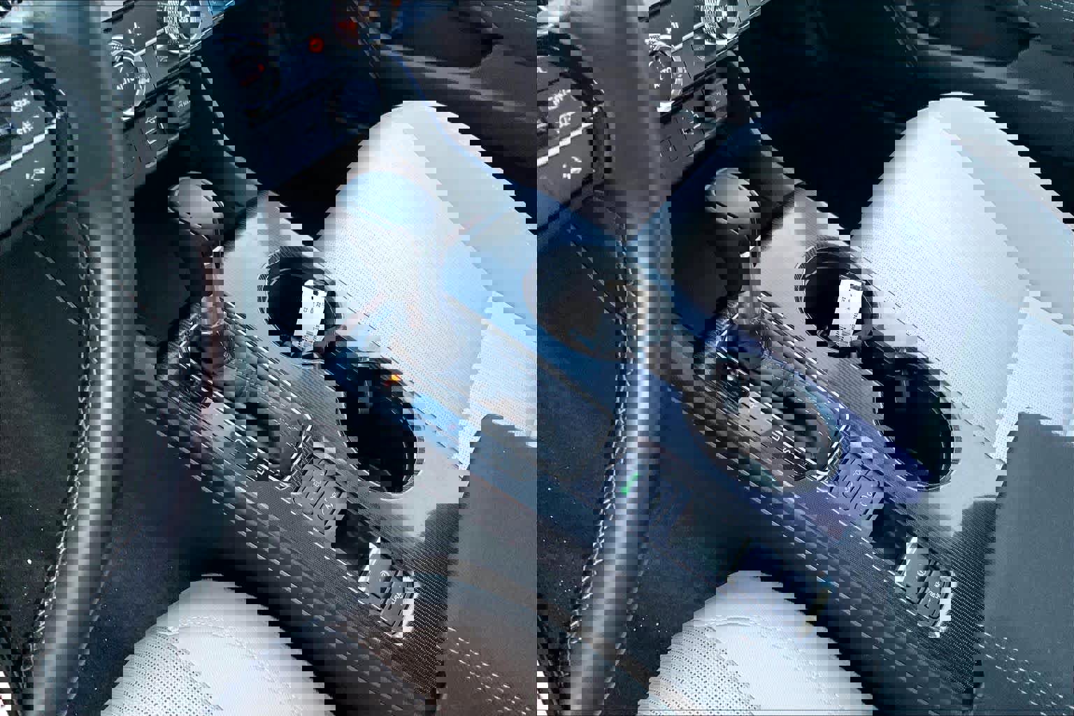 Used 2022 Honda Civic EX image 16