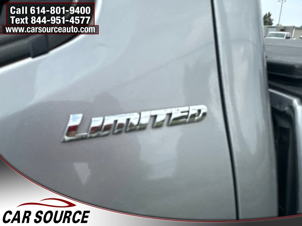 Used 2016 Toyota Tacoma Limited w/ Towing Package AWD/4WD image 10