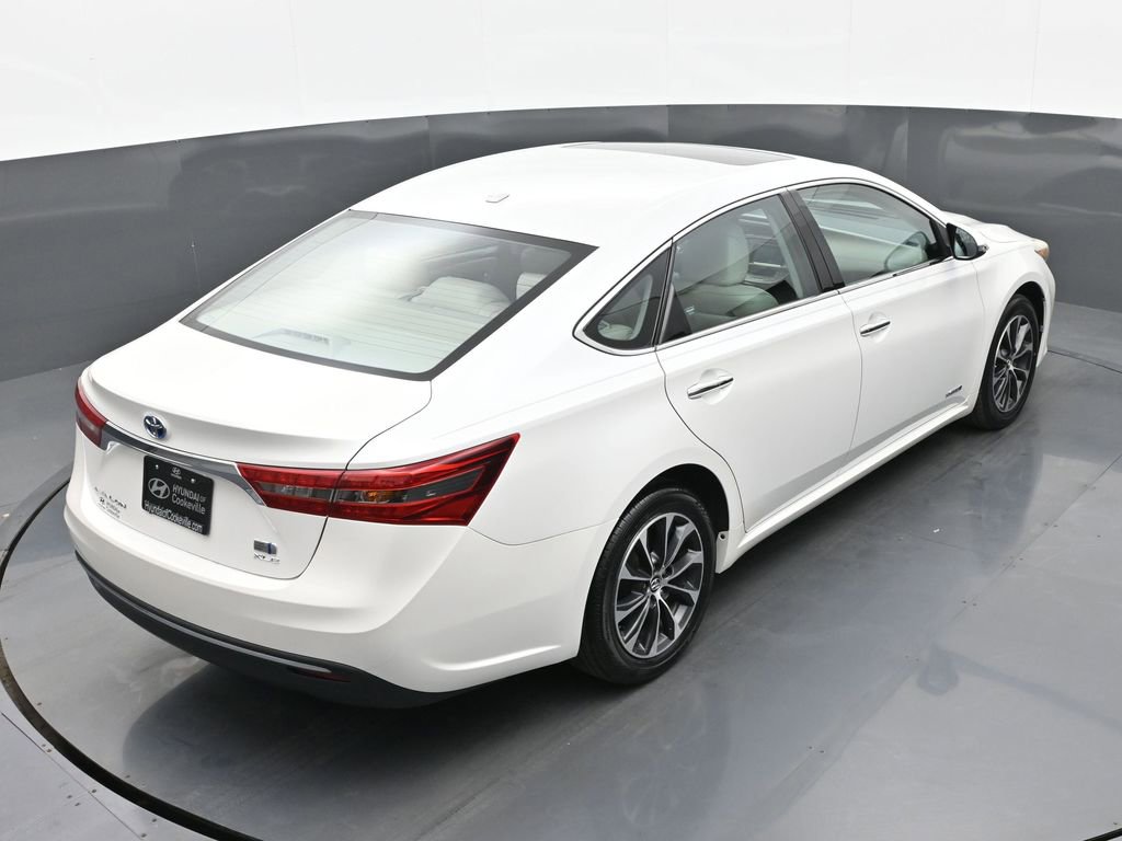 Used 2016 Toyota Avalon XLE Premium image 30