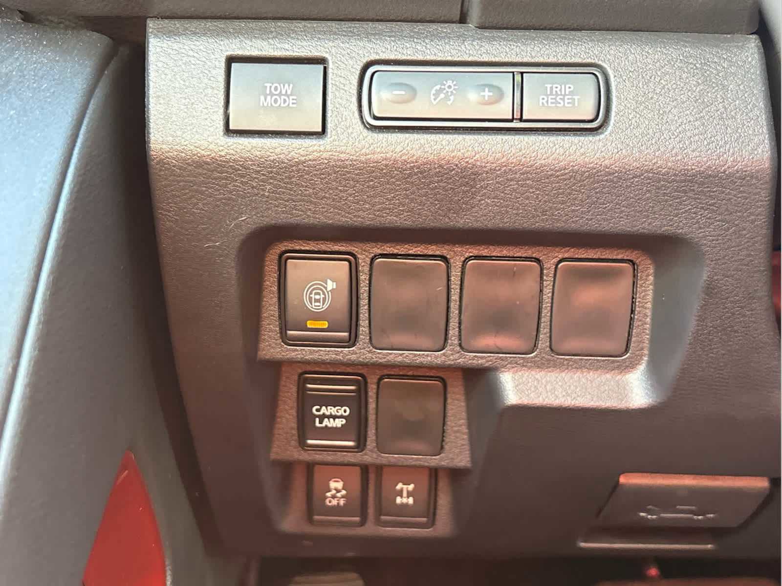 Used 2026 Nissan Frontier PRO-4X AWD/4WD image 29