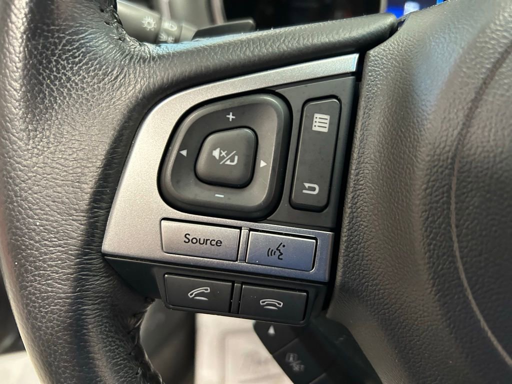 Used 2017 Subaru Outback 2.5i Limited image 12