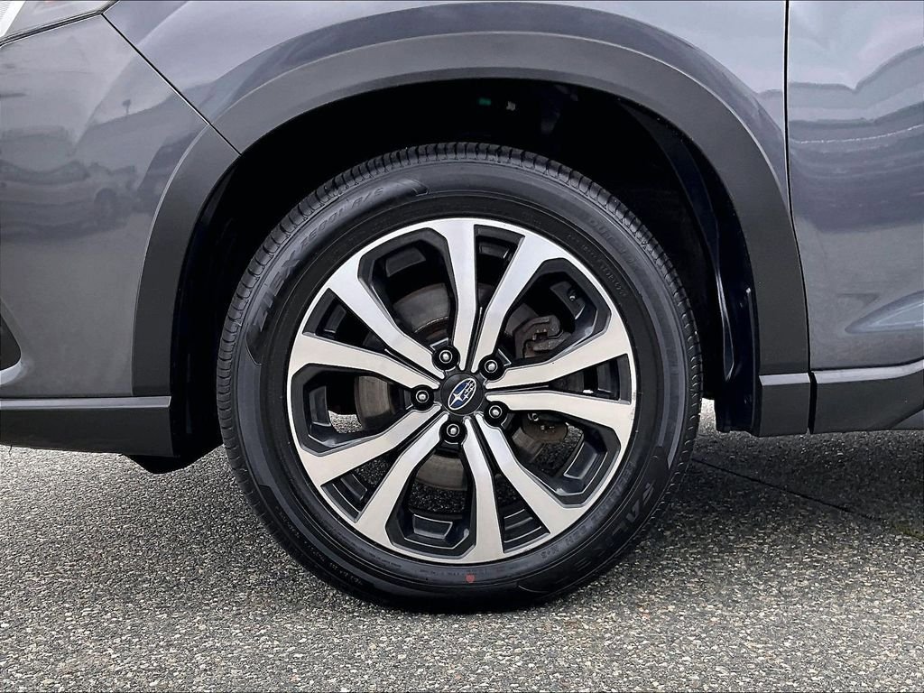 Used 2023 Subaru Forester Limited AWD/4WD image 7