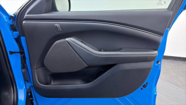 Used 2023 Ford Mustang Mach-E Select RWD image 23