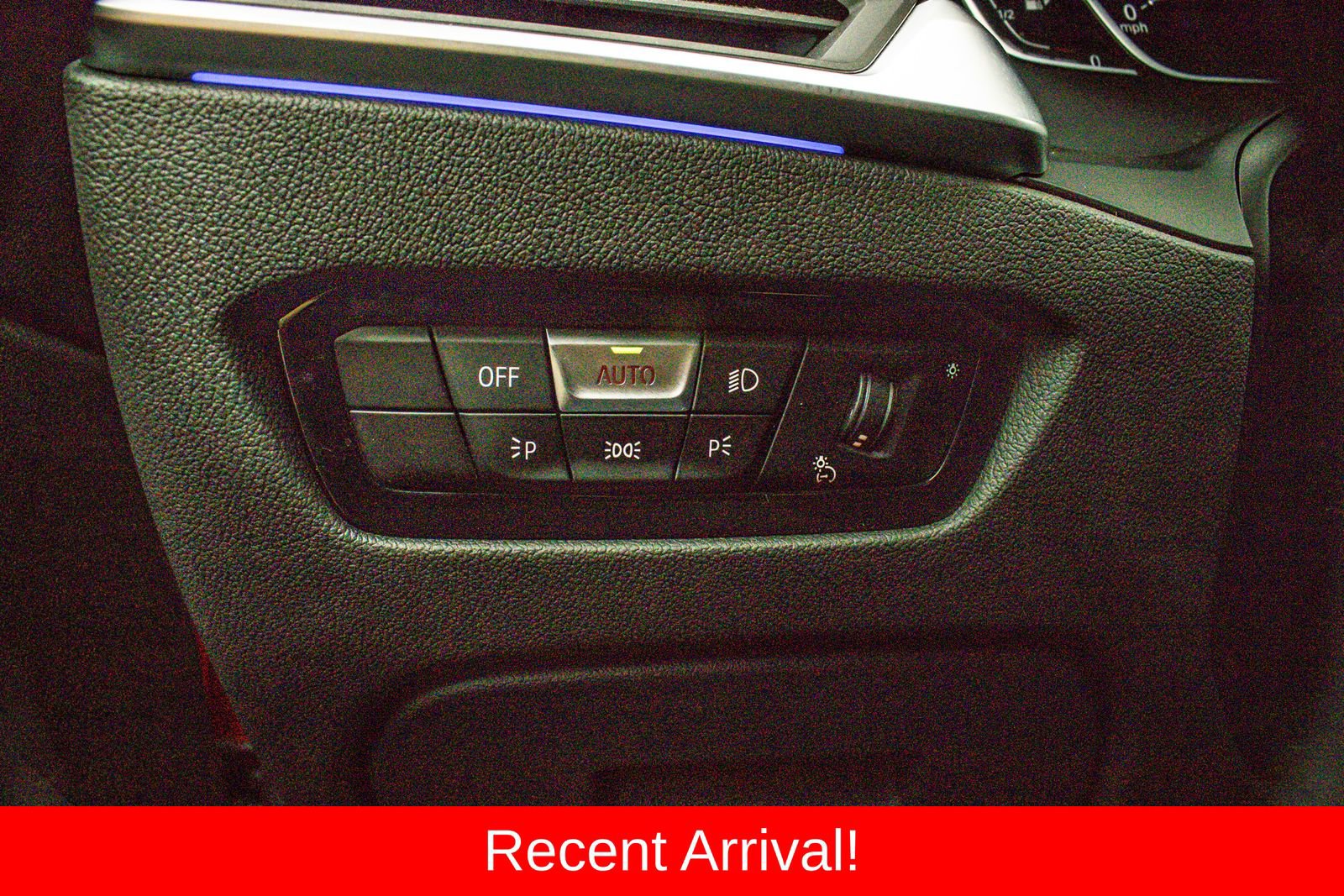 Used 2021 BMW 330i xDrive Sedan w/ Convenience Package AWD/4WD image 20
