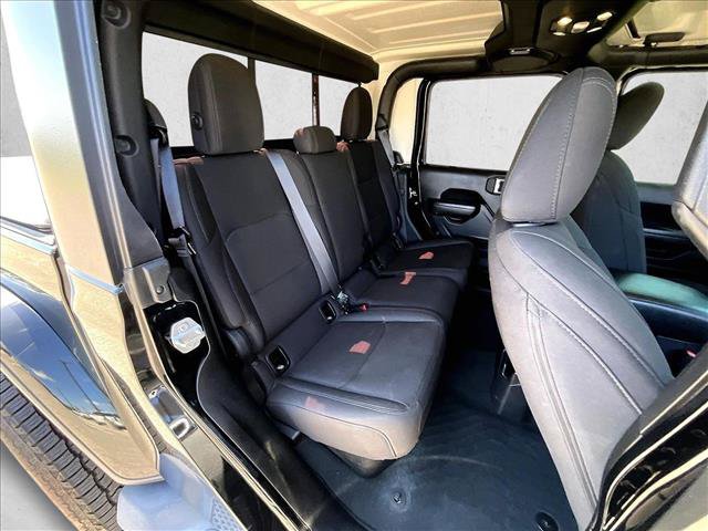Used 2022 Jeep Gladiator Sport AWD/4WD image 26