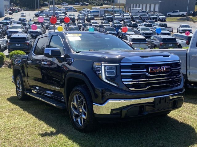 Used 2023 GMC Sierra 1500 SLT w/ SLT Premium Package