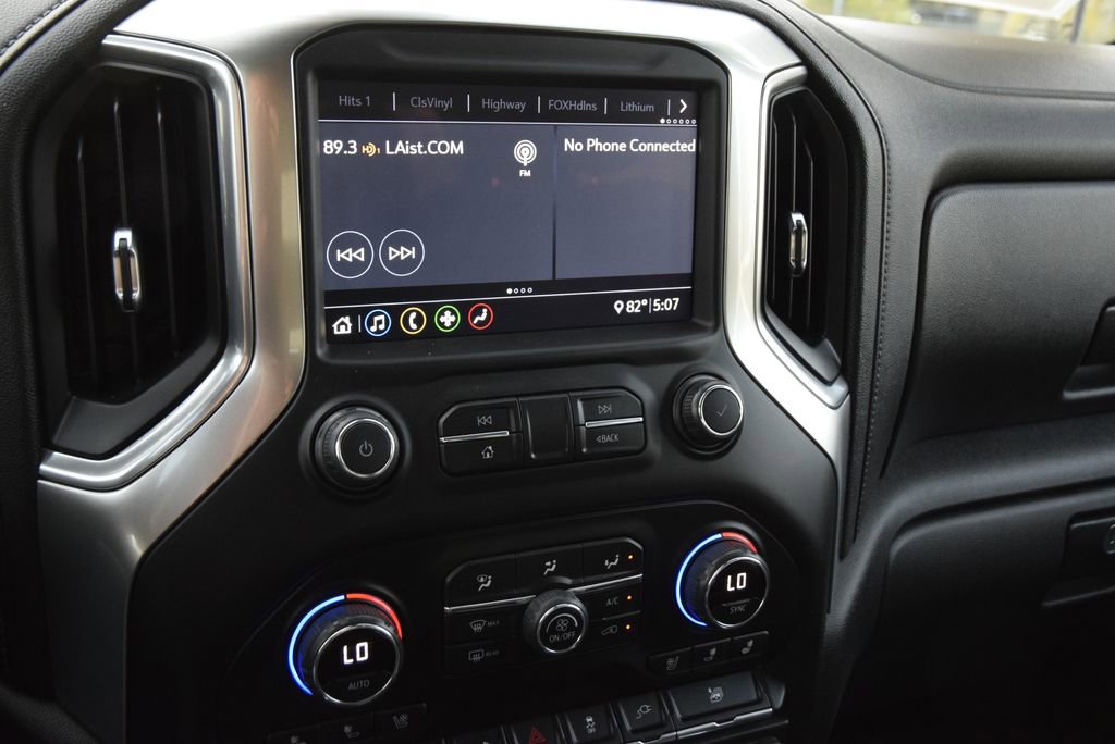 Used 2020 Chevrolet Silverado 2500 LTZ w/ LTZ Convenience Package image 27