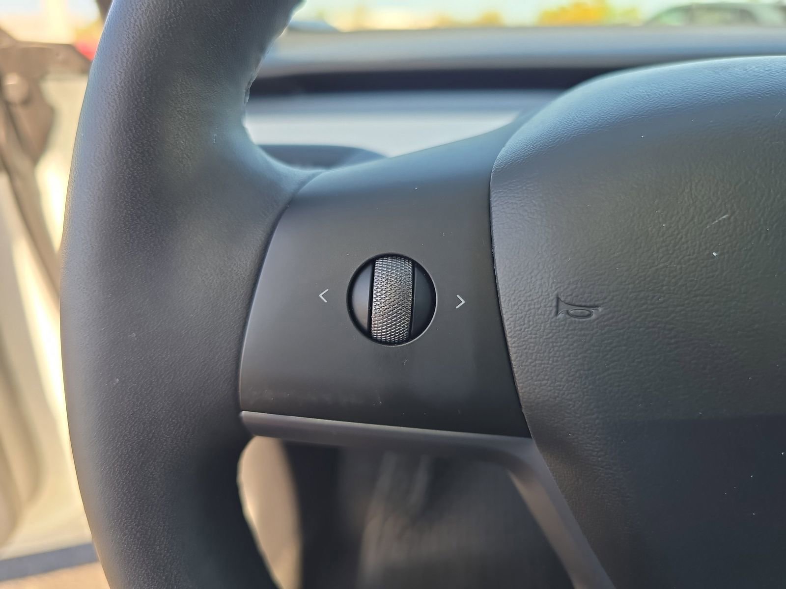 Used 2021 Tesla Model 3 Standard Range Plus image 22