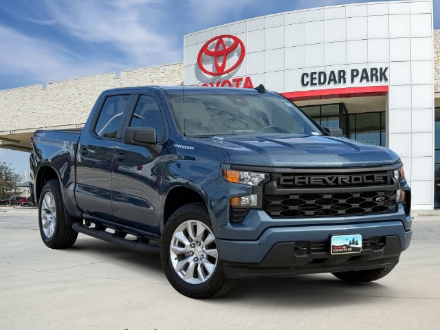 Used 2024 Chevrolet Silverado 1500 Custom AWD/4WD image 1