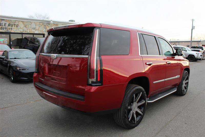 Used 2015 Cadillac Escalade Luxury AWD/4WD image 7