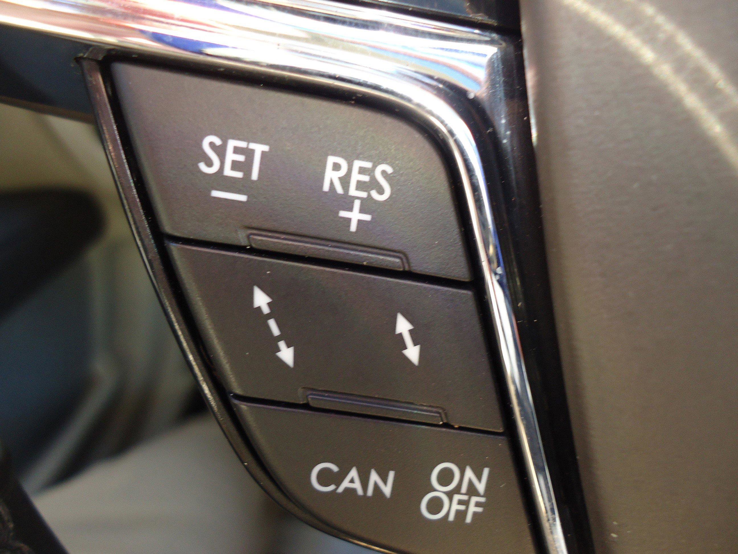 Used 2020 Lincoln Continental Reserve w/ Luxury Package image 22