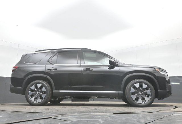 New 2026 Honda Pilot Touring image 53