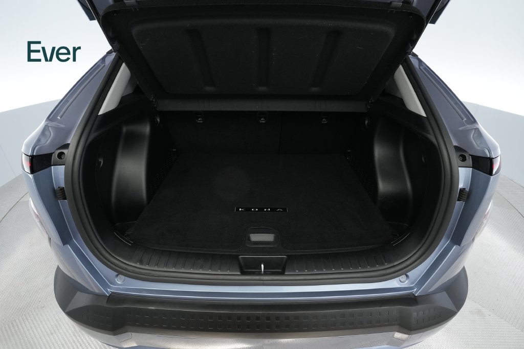 Used 2025 Hyundai Kona SEL FWD image 8