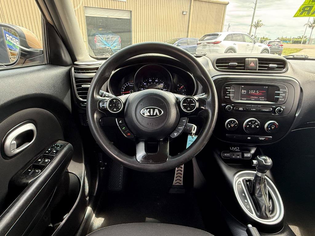 Used 2014 Kia Soul + w/ UVO w/Eservices Package FWD image 7