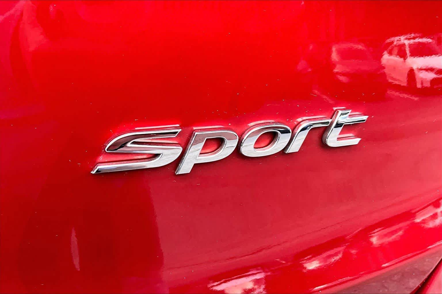 Used 2017 Hyundai Santa Fe Sport FWD image 10