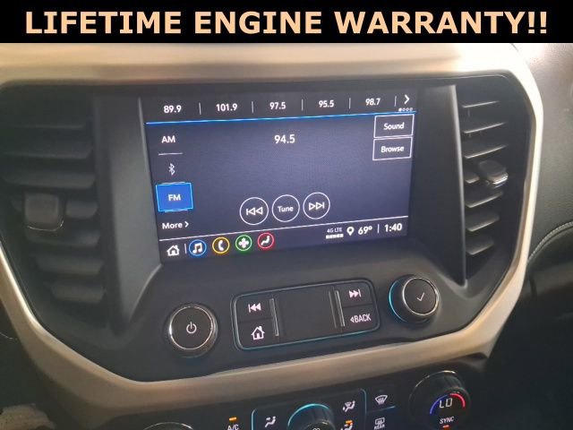 Used 2023 GMC Acadia SLE w/ Driver Convenience Package image 4